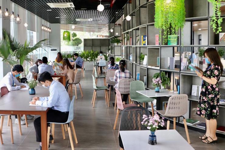 Khám phá không gian cà phê xanh trong lòng PECC2 Innovation Hub